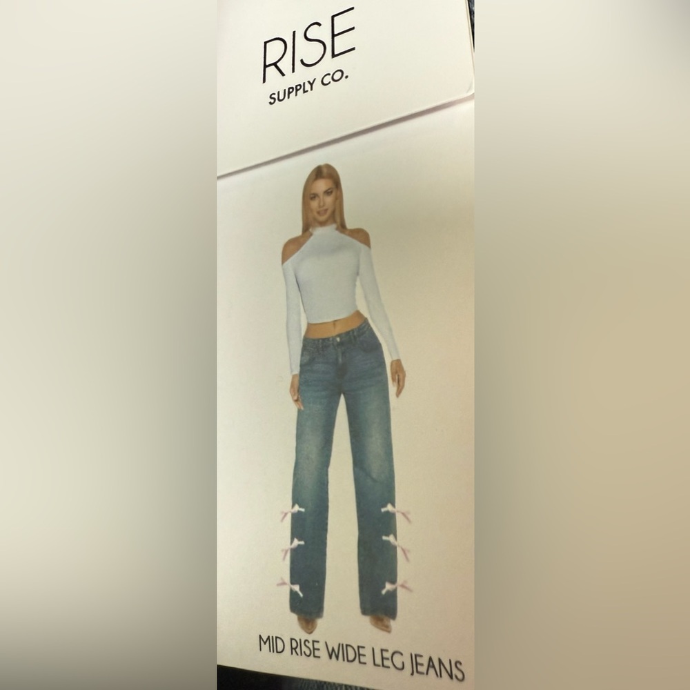 Women's Blue Jeans with Pink Accents bows size 17 wide leg   A463